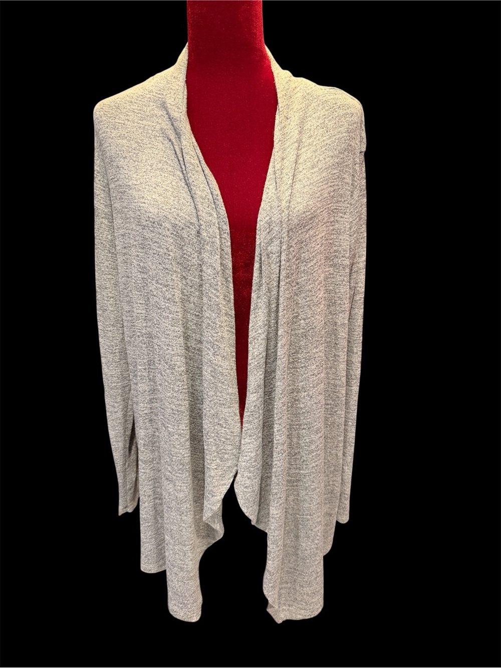 #765. Gray cardigan. Xl